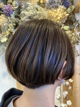 花笑ミ ハイライトショートボブ