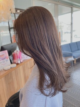 ヘアラウンジ アングゥ(hair lounge ungu) ピスタチオグレージュ