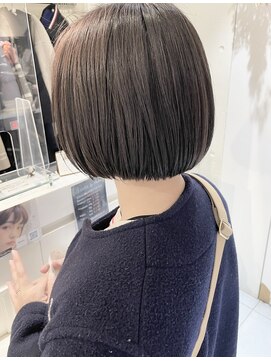 ネオリーブカフ 鶴ヶ峰店(Neolive caff) さりげなハイライト×ショートボブ