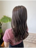 アッシュブラウン×さりげないハイライト