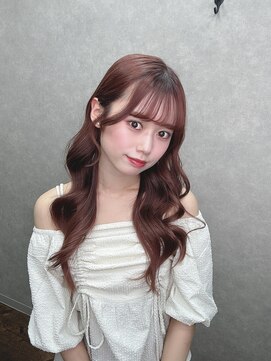 アンプル 天神店 ピンク　ロングヘア　サラツヤロング　ウェーブヘア