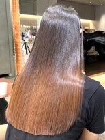 リール 銀座(R'EEL) メルティカラーフェミニンロング似合わせカット髪質改善縮毛矯正