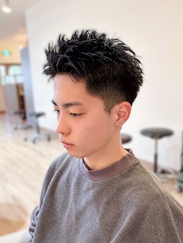 ユウヘアー 尾張旭店(U Hair)の写真/今旬マッシュやワンランク上のセンターパート、アレンジ自由自在のパーマが得意◎365日いつでもかっこよく!