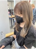 大人かわいい/レイヤーロング/グレーベージュ/前髪パーマ/我孫子