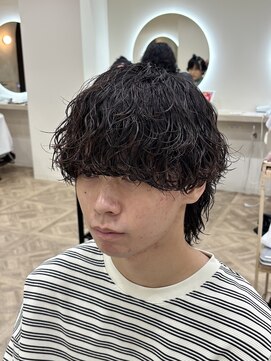 ボンドストーリールミエール(Bond Story lumiere) 名古屋/メンズカット/メンズパーマ/眉毛/波巻きスパイラル