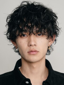 フィフス(fifth) 原宿メンズシャドウパーマルーズパーマ波巻スパイラルパーマ緩め