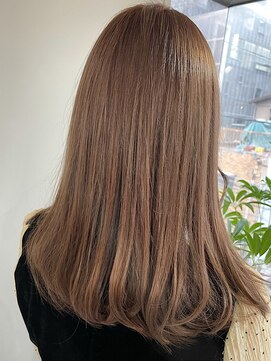 シア(sia) ナチュラルベージュ☆