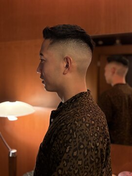 ハブ(Hub) フェザーアップ