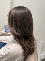 アンジュール ラナリア(1//jour LanaRia)&nbsp;白髪ぼかし「育てる」ハイライト