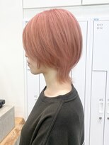 ダブルトーキョー シブヤ(W-TOKYO SHIBUYA)&nbsp;ショートウルフカットハイトーンブリーチホワイトピンクカラー