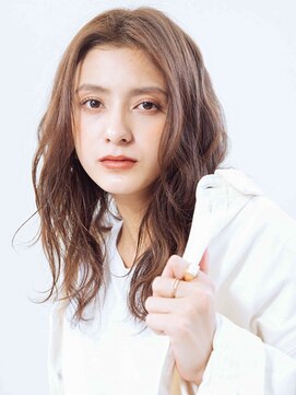 ウイングスガーデン 鶴川(WINGS garden) 柔らかなウェーブスタイル　鶴川　イルミナカラー