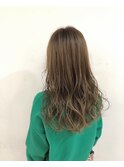 セピアグレージュ
