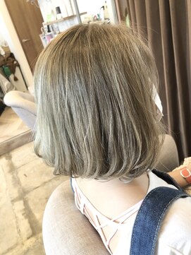 ドゥーアンジヘアー(dou-Ange hair) ミルクティーベージュ