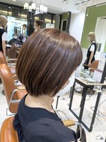 ネオリーブソラ 相模大野店(Neolive sola)&nbsp;上品ツヤボブ×白髪ぼかしハイライト[sola:neolive相模大野店]