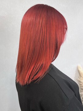 ミュラ(mulah) 派手髪暖色カラーオレンジレッド＊セミロング艶髪ストレート