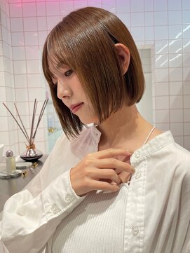 ロンドルーチェ 心斎橋(Lond luce) ダークアッシュ/ミディアムレイヤーカット［髪質改善/縮毛矯正］