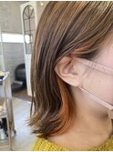 インナーカラーイヤリングカラーオレンジ外ハネボブ