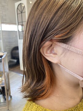 イツキ ヘアーデザイン(ITSUKI hair design) インナーカラーイヤリングカラーオレンジ外ハネボブ