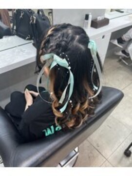 ディア(.eer) オタ活などにピッタリ！編みカチュハーフツイン☆