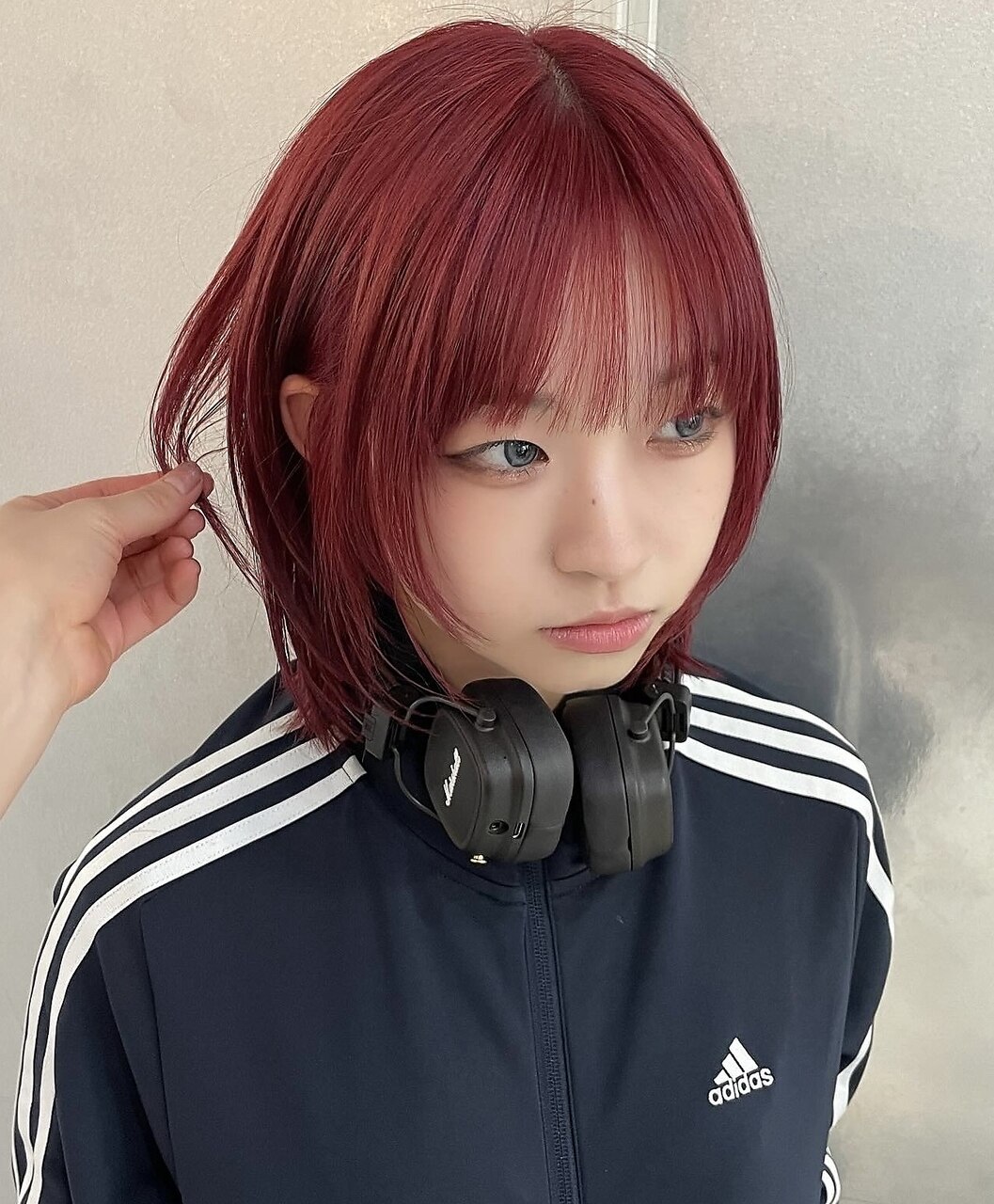 2025年夏】ハイトーン レッドの髪型・ヘアアレンジ｜人気順