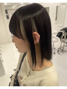 ヘッドライト アカデミー 渋谷店(HEADLIGHT ACADEMY) 外ハネロブ×インナーブリーチカラー