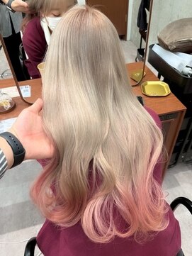 モク 立川(moc) 韓国風レイヤーカットブリーチダブルカラー前髪