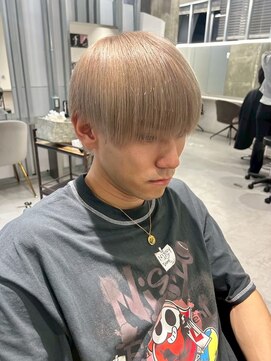 メンズサロン キング 心斎橋店(Men’s salon K!ng) ホワイトメッシュ/ツイスト/ツイスパ/パーマ/メンズ/眉毛/心斎橋