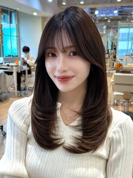 アフロート ディル(AFLOAT D'L) 小顔レイヤーカット 小顔前髪 2wayバング セミロング