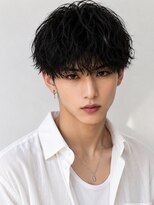 ノイセル(Noisyle)&nbsp;MEN’S HAIR/サーフカール/刈り上げセンターパート/北堀江O
