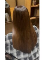 ミネル(Minel) 毎朝のアイロン不要で「-5歳の艶髪」を叶える髪質改善ストレート