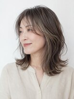 オアシスアヴェダ ザ・ペニンシュラ東京(OASIS AVEDA)&nbsp;40代ミディアムレイヤー白髪ぼかし透明感ハイライト