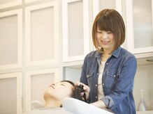 フェイバリット ビューティ ヨシミ(Favorite Beauty YOSHIMI)の雰囲気（シャンプーは心地良い力加減でリラックスできます。）