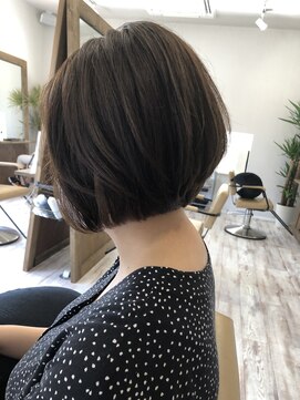 シキ(C key) ボブ軽め