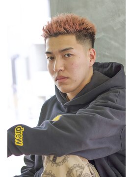 にもう パンクショートスキンフェードピンクカラー【神戸三宮/元町】B