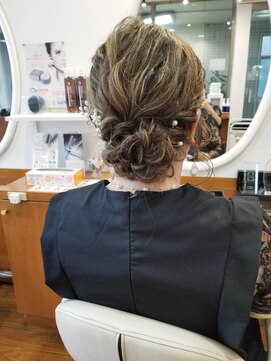 イムス マドモアゼル(imus madomoazel) シニョンアレンジ