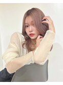 ベージュカラー.
