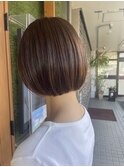 オリーブグレージュ
