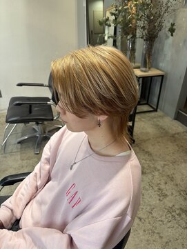 ニコ(nico) ウルフカット