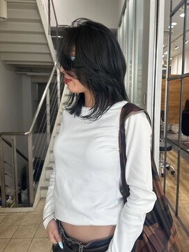 ロックス バイ マグ 松本(rocks BY MAG) 大人可愛いウルフレイヤーロング姫カットブリーチなしグレージュ