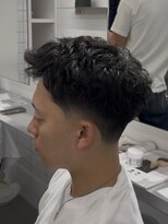 グルーマーズクレッジ 渋谷店(GROOMER/S CREDGE) テーパーウォーリアカット スパイキーショートテーパーフェード