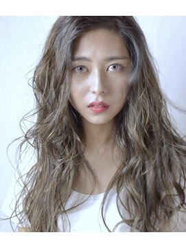 ルミエール(Lumiere by Natural) 【Lumiere　宮西】グラデーションカラー