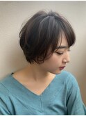 横顔美人ショート