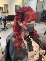 ジル ヘアデザイン ナンバ(JILL Hair Design NAMBA) 赤髪の花飾り風巻き下ろし