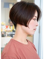 【TRUNK Hair Design 西本】刈り上げ切りっぱなしショート