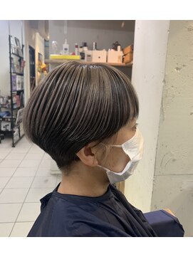 ペネロープ(Penelope) サーフェスカラー マッシュショート 前髪あり penelope福田