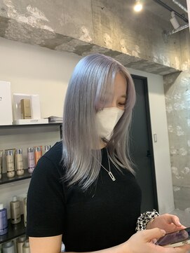 ペレ 渋谷(PELE) kya19_グレーシルバー