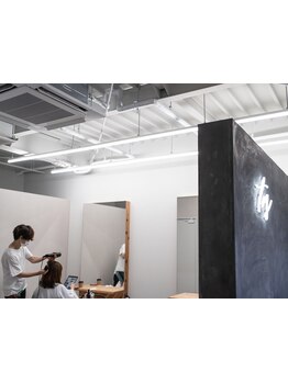 ほかにスタッフもお客様もいない完全マンツーマンスタイルでコロナ禍も安心♪