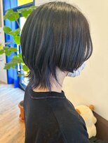 カトレア ストリート店&nbsp;ブルー×ブラック◎ウルフ初心者にもおすすめのウルフスタイル