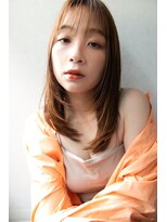 クロレ(CLORE) ヌーディーカラー大人Aラインロング簡単スタイリングスタイル