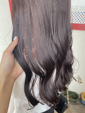 パディントン(Paddington) まるで深煎りのように！？ほろ苦ヴァイオレットで艶感が◎